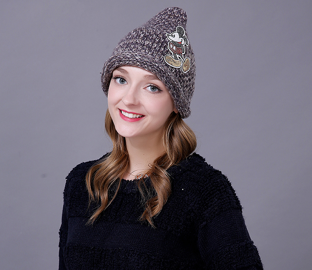 秋冬保暖又時髦,一頂針織帽就足夠! 秋冬保暖又時髦,一頂針織帽就足夠!