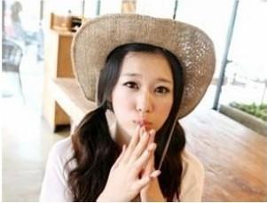 時尚發(fā)型與帽子的搭配技巧 時尚發(fā)型與帽子的搭配技巧