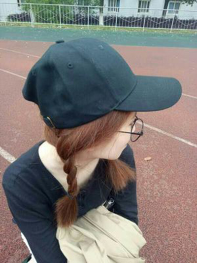 接地氣的小仙女一定要看看!冬天佩戴上帽子和眼鏡 接地氣的小仙女一定要看看!冬天佩戴上帽子和眼鏡