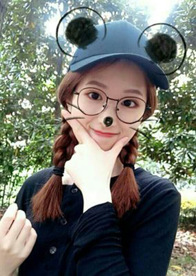 接地氣的小仙女一定要看看!冬天佩戴上帽子和眼鏡 接地氣的小仙女一定要看看!冬天佩戴上帽子和眼鏡