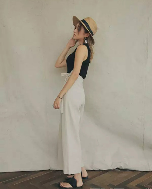 夏季怎么能少了一頂凹造型的草帽時髦的防曬利器 夏季怎么能少了一頂凹造型的草帽時髦的防曬利器